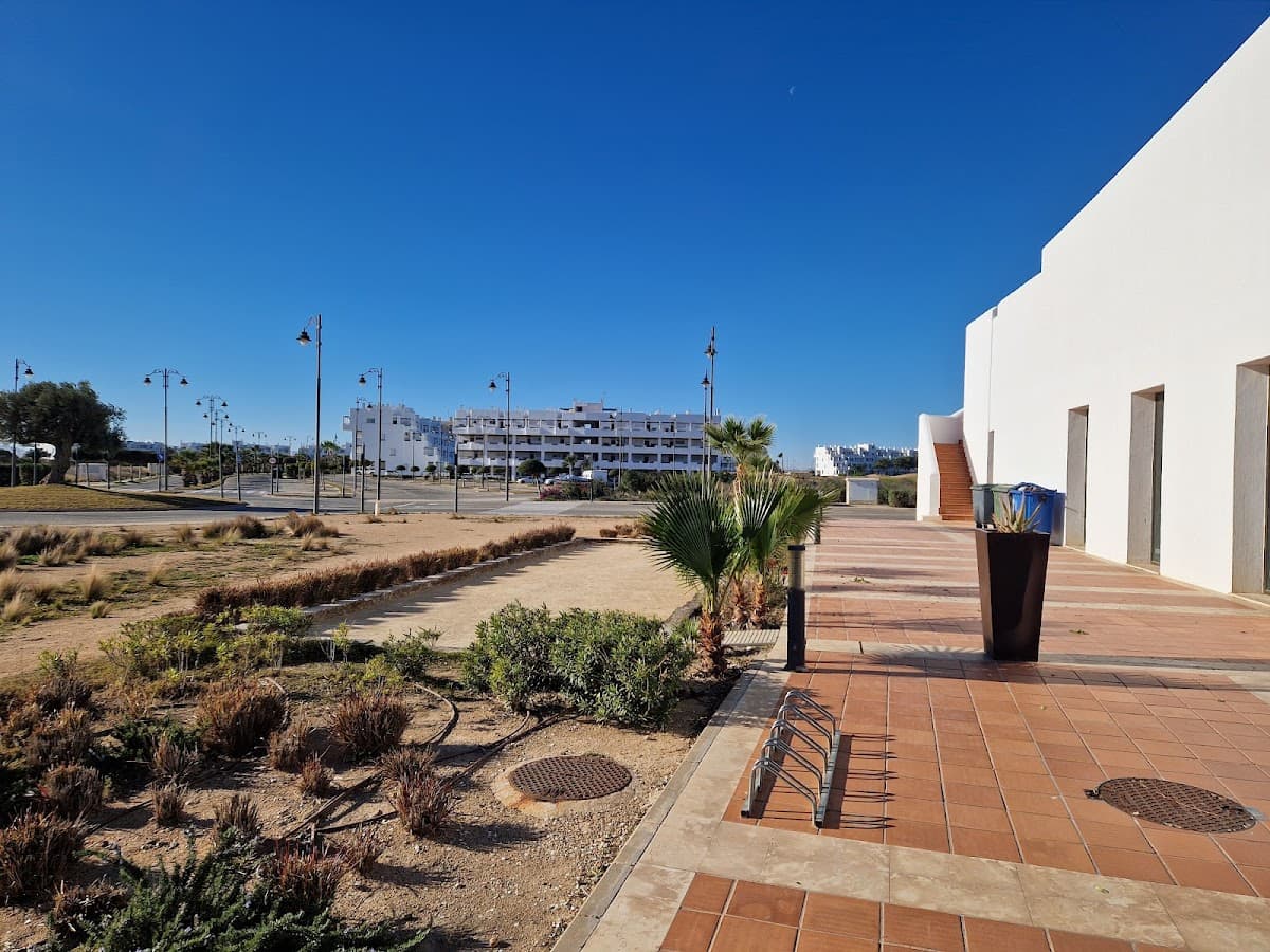 The 19th Hole - photo 2